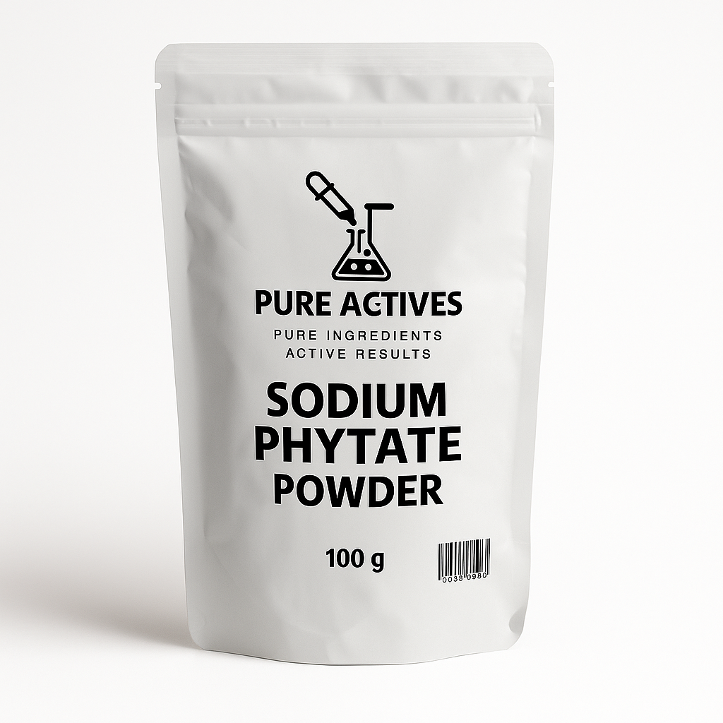 Sodium Phytate (CAS 14306-25-3) is a natural chelating and antioxidant booster that stabilizes skincare formulas and boosts preservative performance.