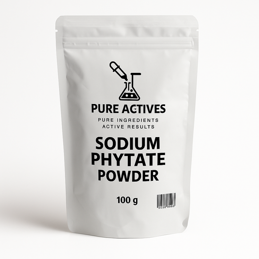 Sodium Phytate (CAS 14306-25-3) is a natural chelating and antioxidant booster that stabilizes skincare formulas and boosts preservative performance.